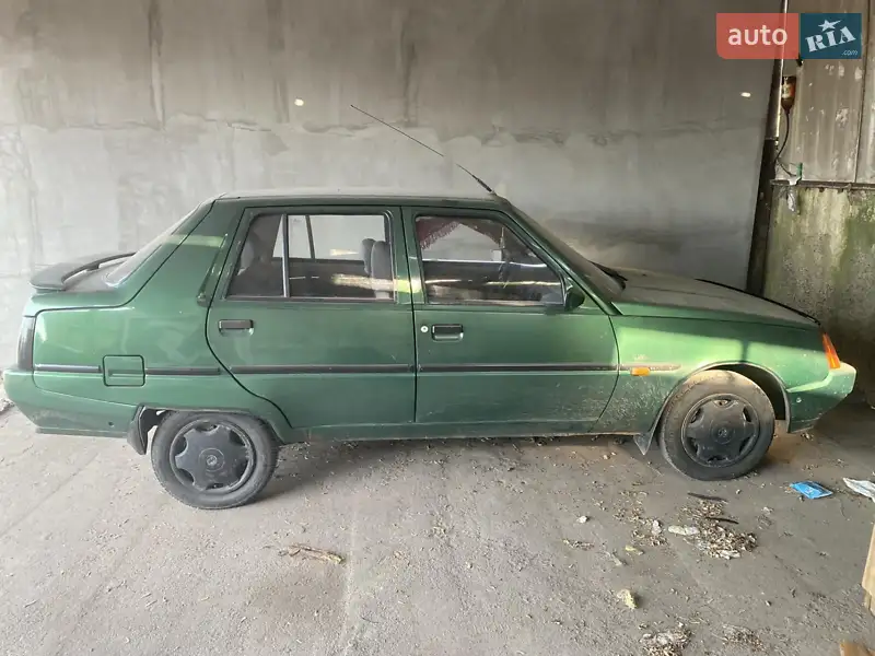 ЗАЗ 1103 Славута 2002