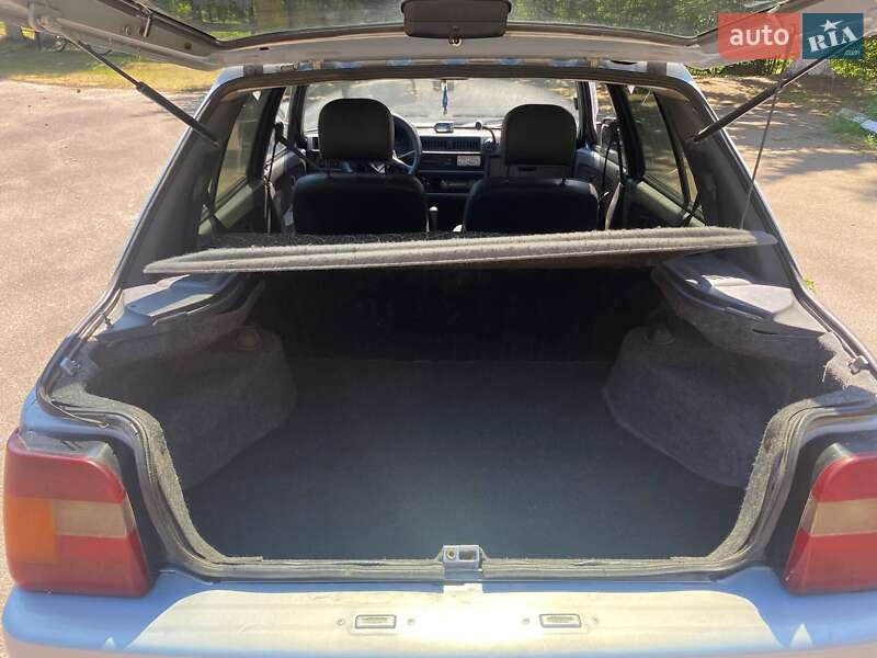 Лифтбек ЗАЗ 1103 Славута 2004 в Коростене