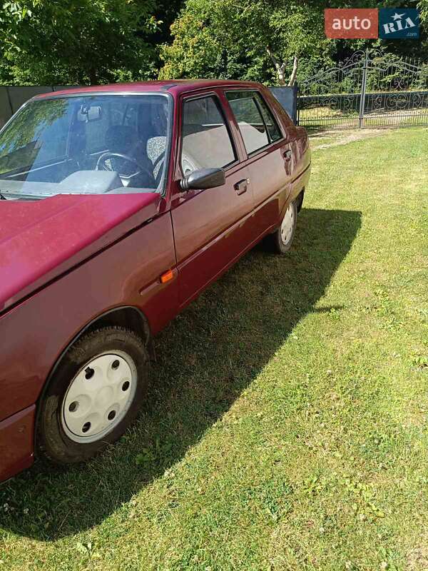 Лифтбек ЗАЗ 1103 Славута 2005 в Бучаче