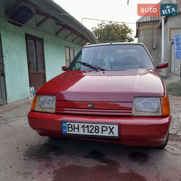Лифтбек ЗАЗ 1103 Славута 2006 в Болграде