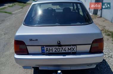 Лифтбек ЗАЗ 1103 Славута 2003 в Днепре