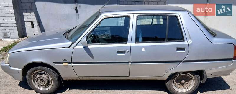 Ліфтбек ЗАЗ 1103 Славута 2003 в Дніпрі