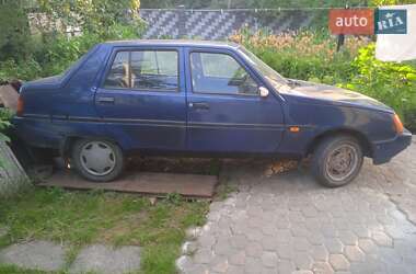 Лифтбек ЗАЗ 1103 Славута 2005 в 