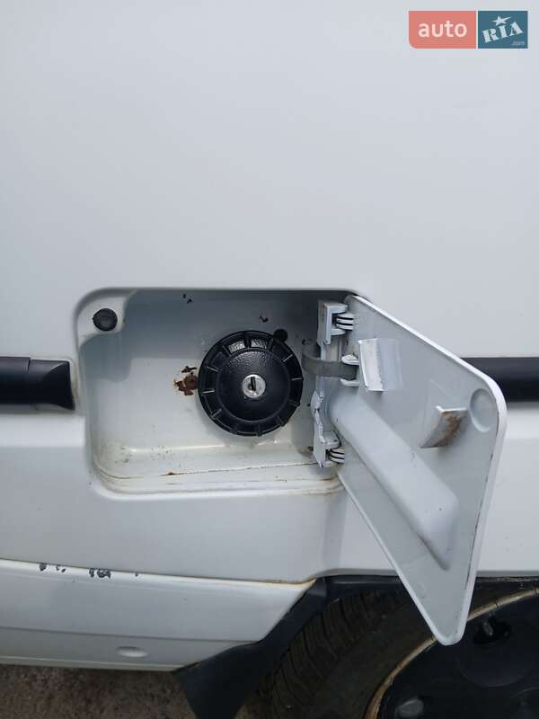 Лифтбек ЗАЗ 1103 Славута 2003 в Киеве фото 2 Лифтбек ЗАЗ 1103 Славута 2003 в Киеве