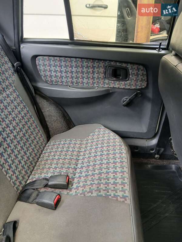 Лифтбек ЗАЗ 1103 Славута 2003 в Киеве фото 3 Лифтбек ЗАЗ 1103 Славута 2003 в Киеве
