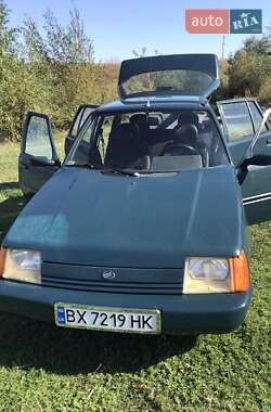 Ліфтбек ЗАЗ 1103 Славута 2004 в  фото 2 Ліфтбек ЗАЗ 1103 Славута 2004 в