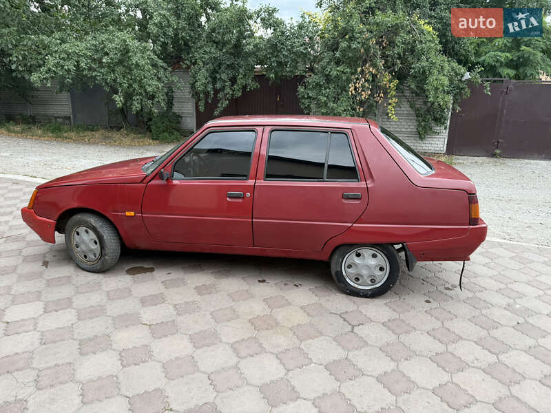 Ліфтбек ЗАЗ 1103 Славута 2006 в Дніпрі