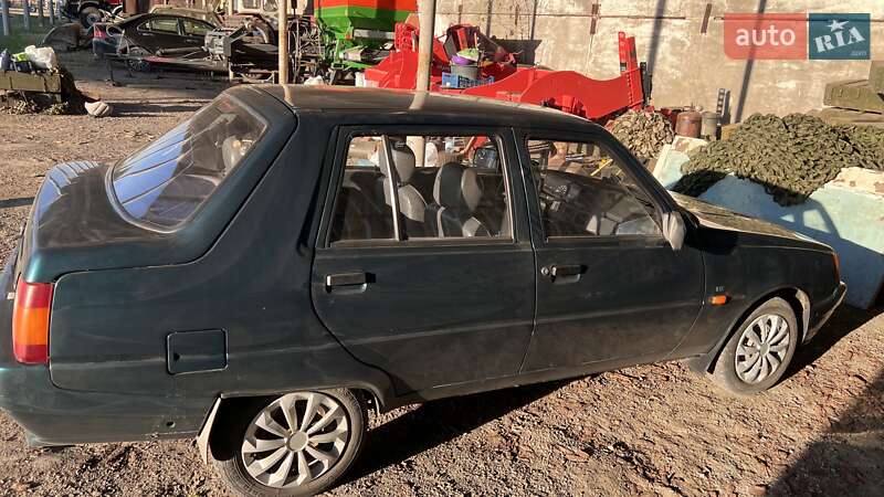 Ліфтбек ЗАЗ 1103 Славута 1999 в Кропивницькому фото 2 Ліфтбек ЗАЗ 1103 Славута 1999 в Кропивницькому