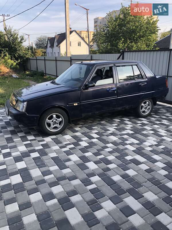 Лифтбек ЗАЗ 1103 Славута 2007 в Буче