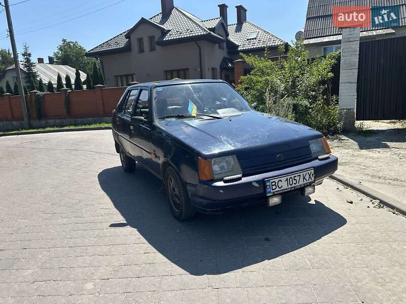 Лифтбек ЗАЗ 1103 Славута 2004 в Львове фото 6 Лифтбек ЗАЗ 1103 Славута 2004 в Львове