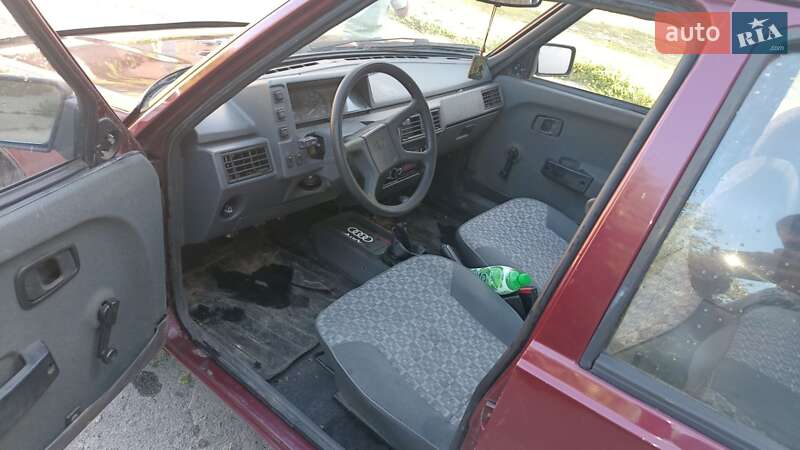 Лифтбек ЗАЗ 1103 Славута 2001 в Лубнах