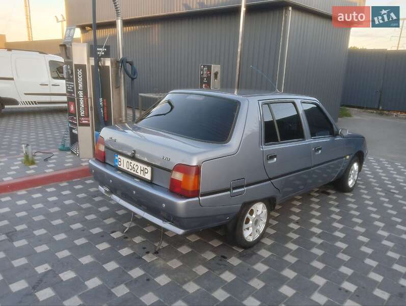 Лифтбек ЗАЗ 1103 Славута 2007 в Полтаве