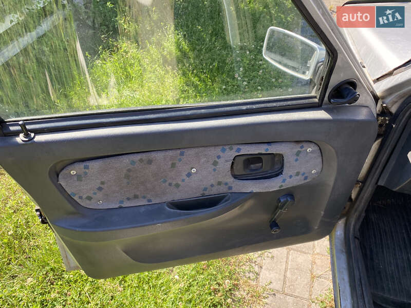 Ліфтбек ЗАЗ 1103 Славута 2003 в Макарові