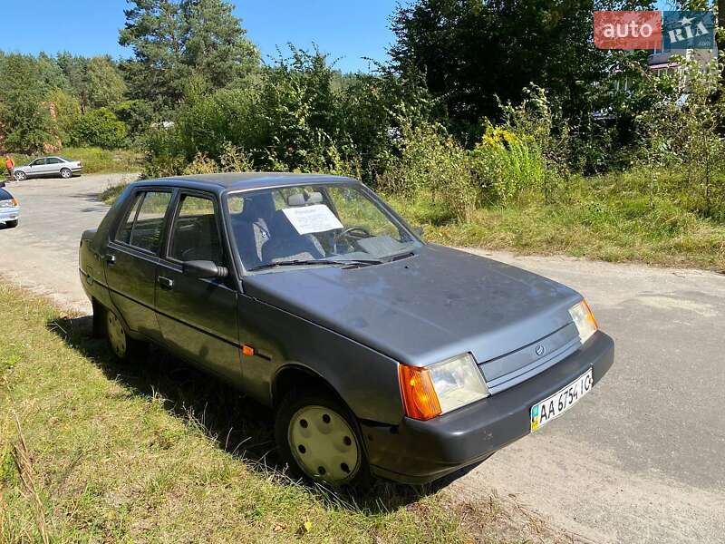 ЗАЗ 1103 Славута 2009