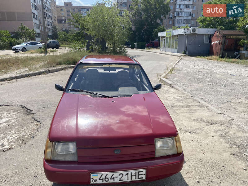 Лифтбек ЗАЗ 1103 Славута 2003 в Запорожье