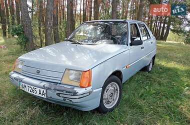 Лифтбек ЗАЗ 1103 Славута 2004 в 