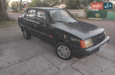 Лифтбек ЗАЗ 1103 Славута 2004 в Коростене