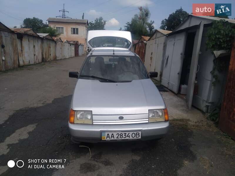 ЗАЗ 1103 Славута 2003