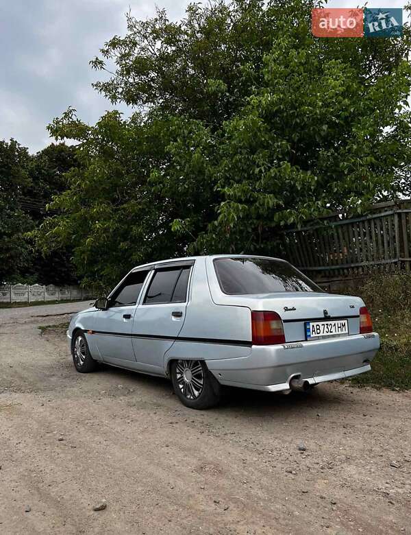 Ліфтбек ЗАЗ 1103 Славута 2004 в Жмеринці фото 6 Ліфтбек ЗАЗ 1103 Славута 2004 в Жмеринці