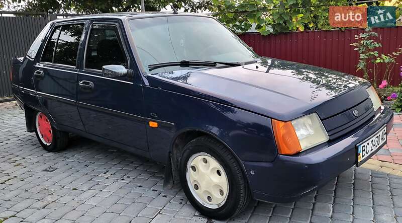 ЗАЗ 1103 Славута 2004