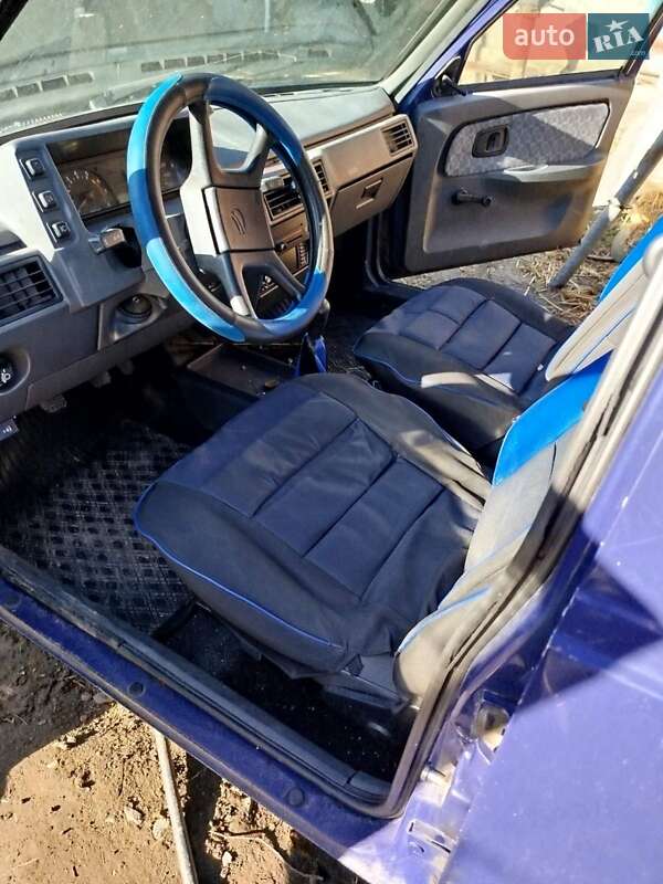 Лифтбек ЗАЗ 1103 Славута 2003 в Полонном фото 13 Лифтбек ЗАЗ 1103 Славута 2003 в Полонном