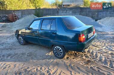Лифтбек ЗАЗ 1103 Славута 2005 в 