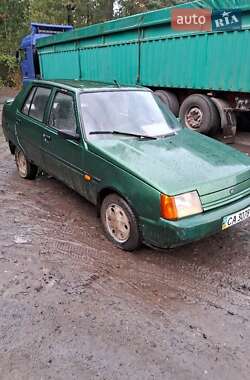 Лифтбек ЗАЗ 1103 Славута 2003 в Звенигородке