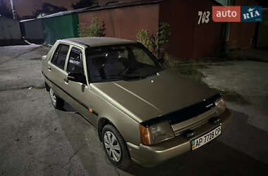 Лифтбек ЗАЗ 1103 Славута 2003 в 