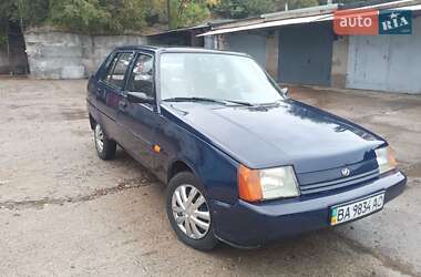 Ліфтбек ЗАЗ 1103 Славута 2006 в Южноукраїнську