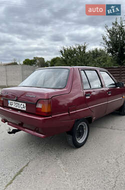 Ліфтбек ЗАЗ 1103 Славута 2000 в  фото 26 Ліфтбек ЗАЗ 1103 Славута 2000 в