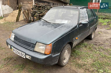 Лифтбек ЗАЗ 1103 Славута 2004 в Радомышле