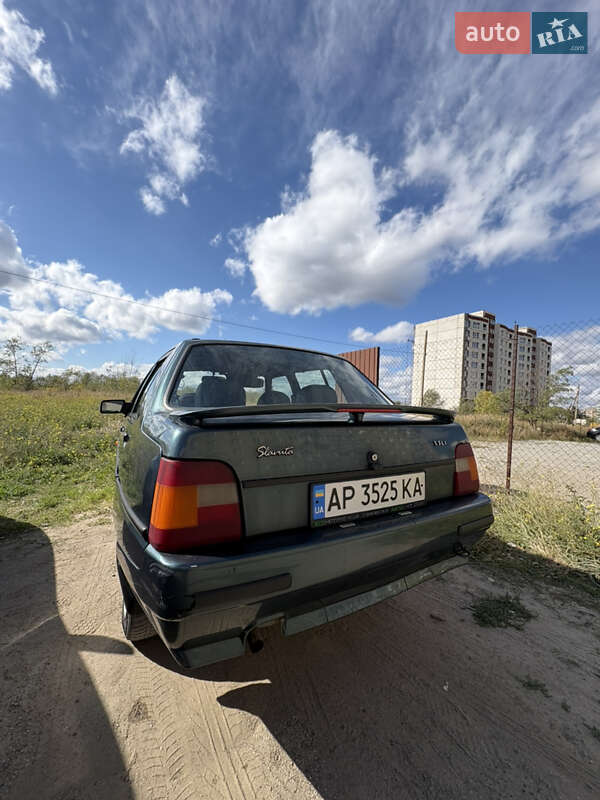 Лифтбек ЗАЗ 1103 Славута 2004 в Запорожье