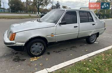 Лифтбек ЗАЗ 1103 Славута 2003 в  фото 2 Лифтбек ЗАЗ 1103 Славута 2003 в