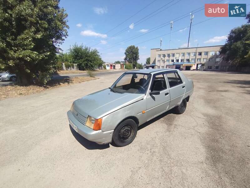 Лифтбек ЗАЗ 1103 Славута 2006 в Запорожье