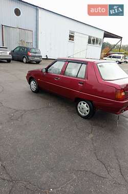 Лифтбек ЗАЗ 1103 Славута 1999 в 