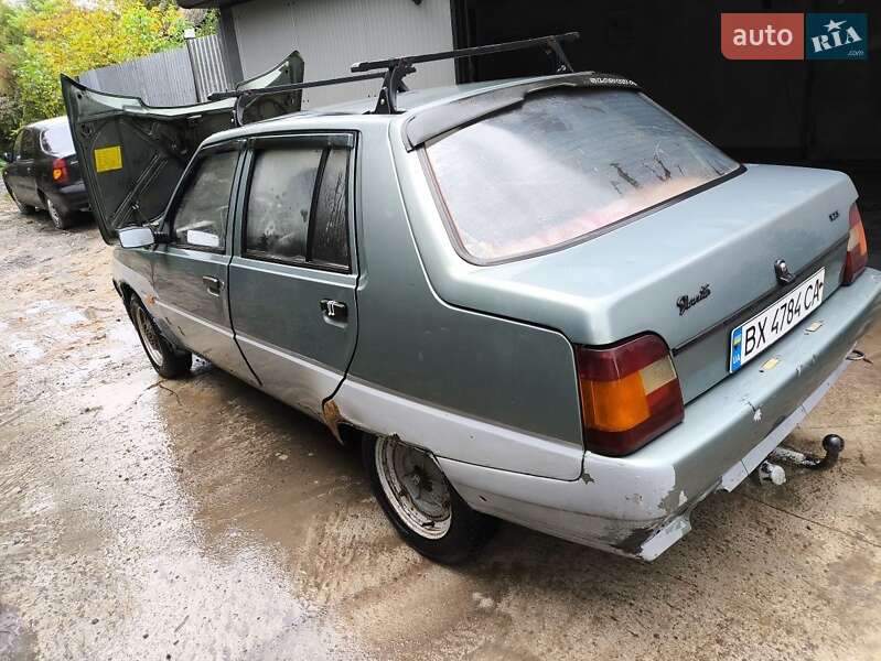 Ліфтбек ЗАЗ 1103 Славута 2005 в Хмельницькому фото 12 Ліфтбек ЗАЗ 1103 Славута 2005 в Хмельницькому