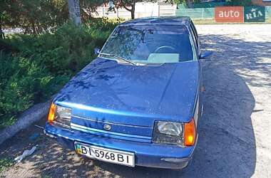 Лифтбек ЗАЗ 1103 Славута 2005 в Чугуеве