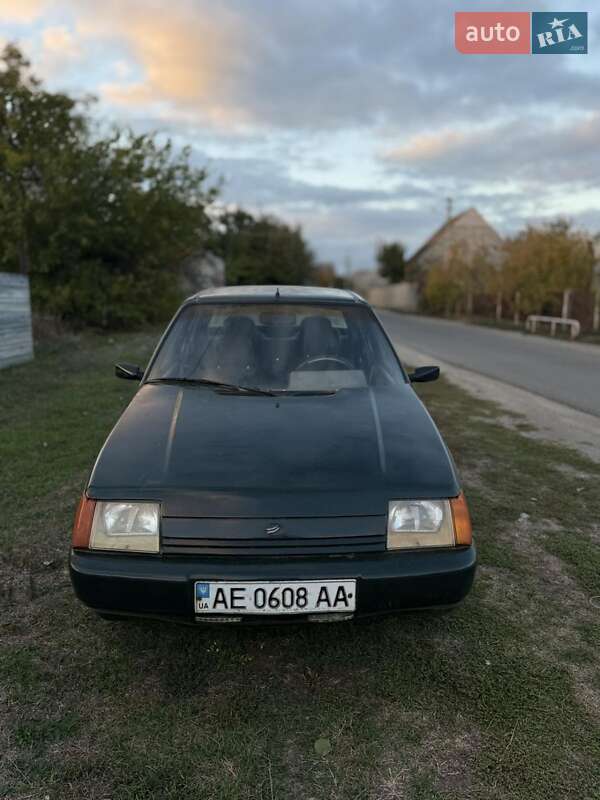 Лифтбек ЗАЗ 1103 Славута 2004 в Днепре