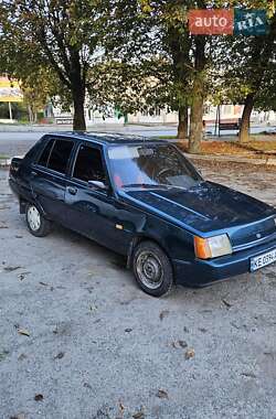 Лифтбек ЗАЗ 1103 Славута 2000 в 