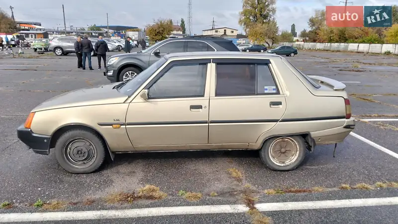 ЗАЗ 1103 Славута