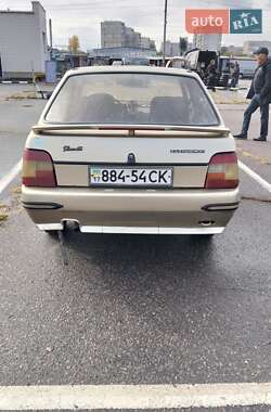 Лифтбек ЗАЗ 1103 Славута 2002 в 