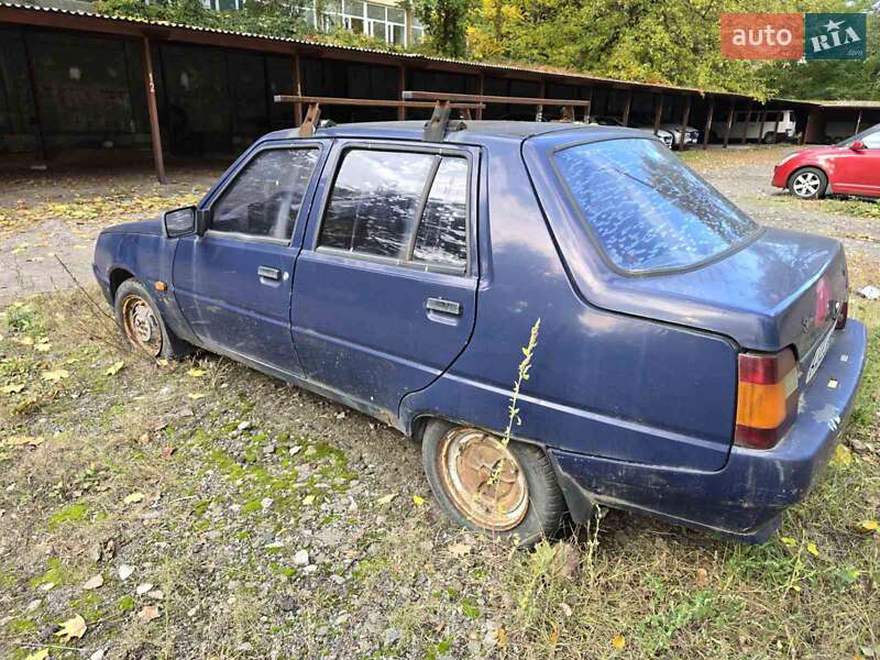 Ліфтбек ЗАЗ 1103 Славута 2005 в Києві фото 5 Ліфтбек ЗАЗ 1103 Славута 2005 в Києві