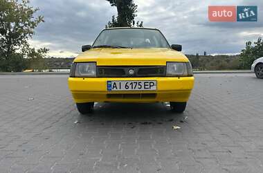 Лифтбек ЗАЗ 1103 Славута 2002 в Киеве Лифтбек ЗАЗ 1103 Славута 2002 в Киеве