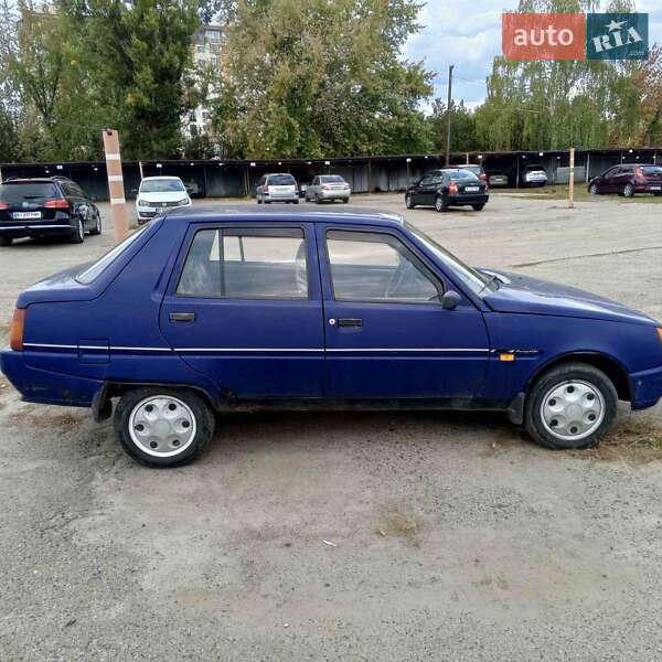 ЗАЗ 1103 Славута 2003 ЗАЗ 1103 Славута 2003