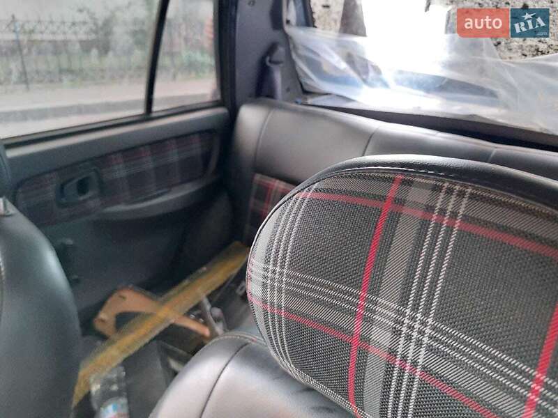 Лифтбек ЗАЗ 1103 Славута 2006 в Киеве