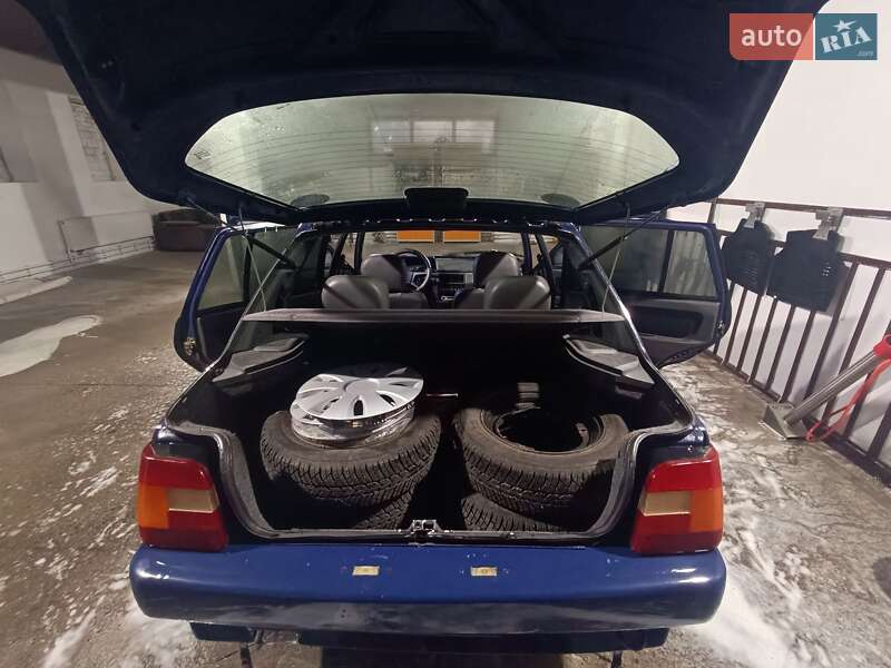 Ліфтбек ЗАЗ 1103 Славута 2003 в Славуті фото 6 Ліфтбек ЗАЗ 1103 Славута 2003 в Славуті