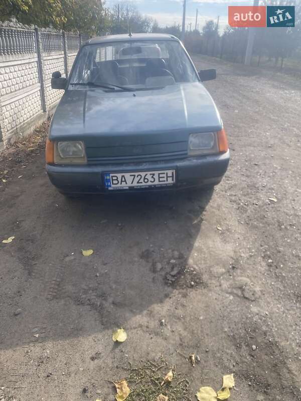 Лифтбек ЗАЗ 1103 Славута 2004 в Апостолово фото 3 Лифтбек ЗАЗ 1103 Славута 2004 в Апостолово