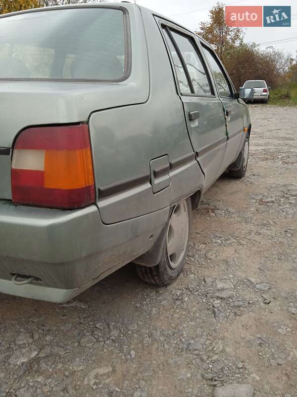 Ліфтбек ЗАЗ 1103 Славута 2006 в Кам'янець-Подільському фото 6 Ліфтбек ЗАЗ 1103 Славута 2006 в Кам'янець-Подільському