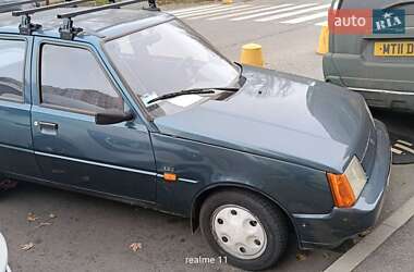 Лифтбек ЗАЗ 1103 Славута 2004 в Киеве