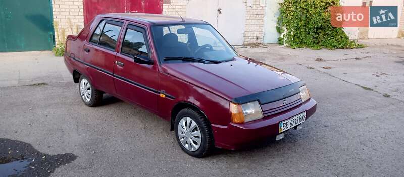 Лифтбек ЗАЗ 1103 Славута 2004 в Южноукраинске фото 9 Лифтбек ЗАЗ 1103 Славута 2004 в Южноукраинске